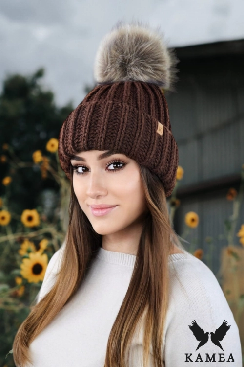 Nerea czapka unisex Kamea zimowa, gruby splot, z polarową podszewką, 50% wełny, rozmiar uniwersalny 54–60 cm, kolor brązowy
