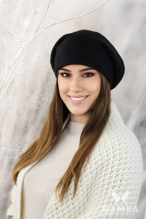 Cleo beret damski Kamea zimowy, z angorą, rozmiar uniwersalny 54–60 cm, kolor czarny