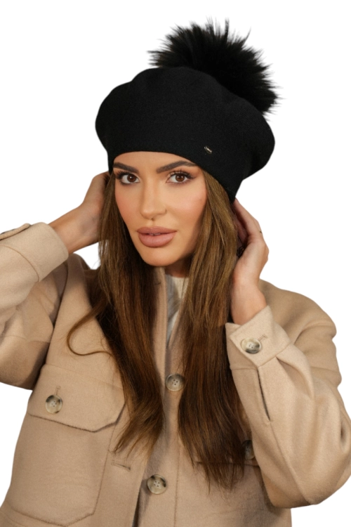 Fuji-Naturalny Pompon beret damski Kamea zimowy, 80% wełny, rozmiar uniwersalny 54–60 cm, kolor czarny