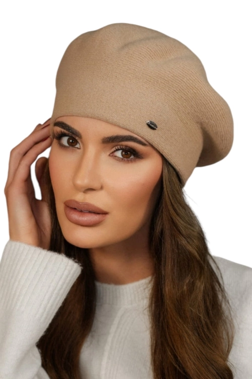 Kiang beret damski Kamea zimowy, 80% wełny, rozmiar uniwersalny 54–60 cm, kolor piaskowy