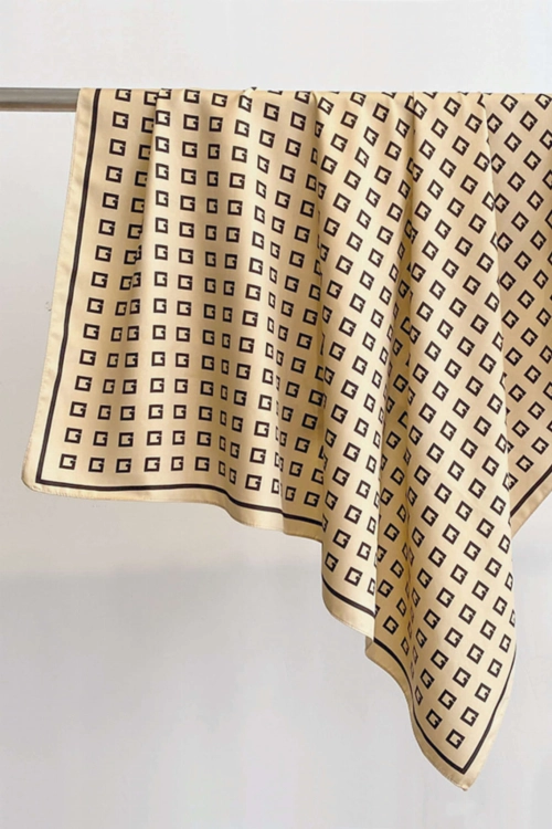 Apaszka damska jedwabiste wykończenie geometryczny wzór,  90 × 90 cm, kolor beżowy i czarny