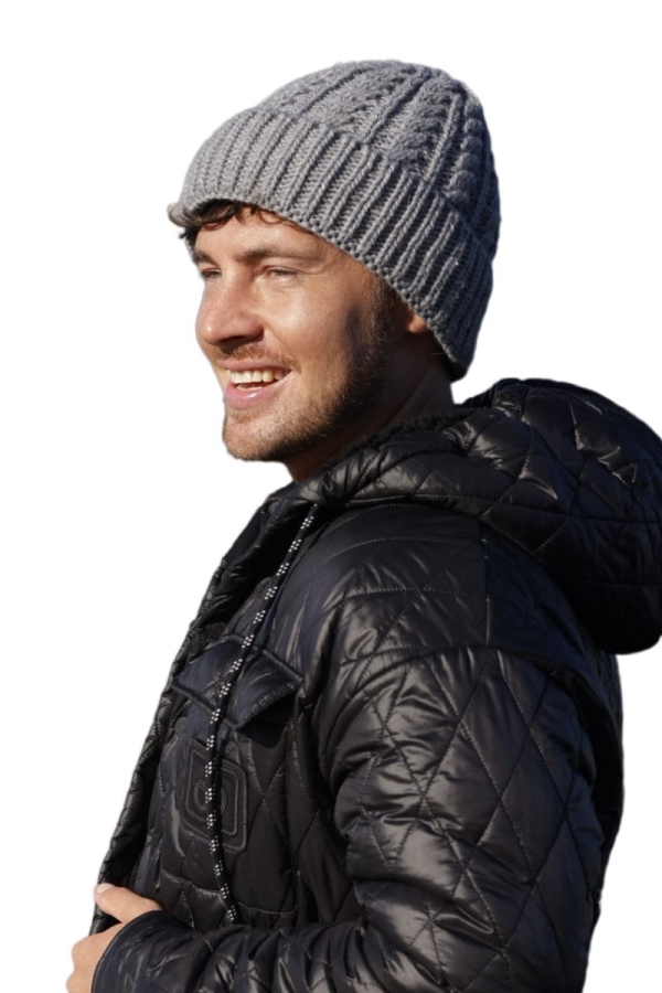 John-06 Czapka męska – prążkowana faktura, zbliżenie splotu i mankietu