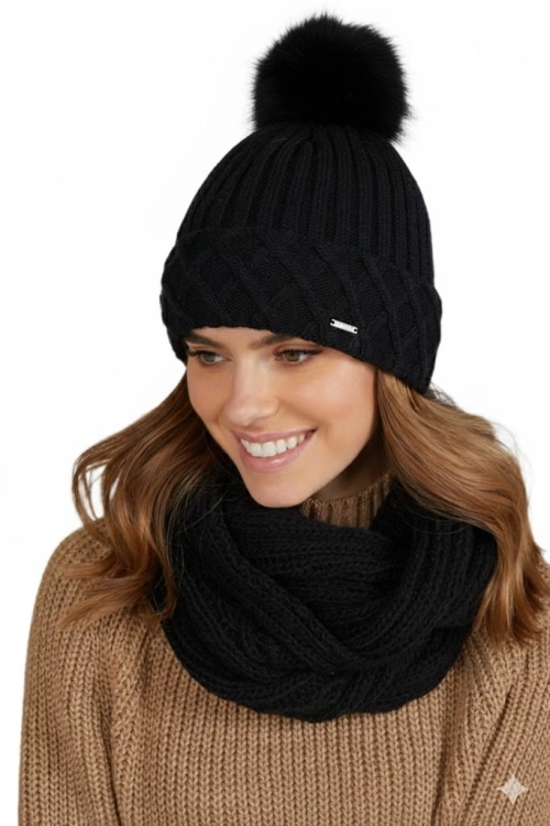 Messina czapka damska Kamea zimowa, z pomponem, z polarową podszewką, 50% wełny, rozmiar uniwersalny 54–60 cm, kolor czarny